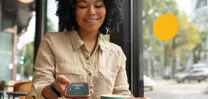 Cash Vs Mobile Payments